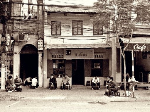 Những quán cà phê Hà nội bắt buộc phải đến trong đời Caphe-Lam-tang