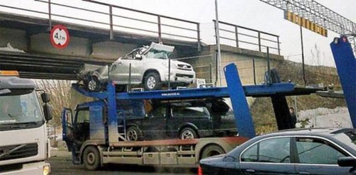 Những tai nạn xe hơi hi hữu nhất quả đất ảnh 2