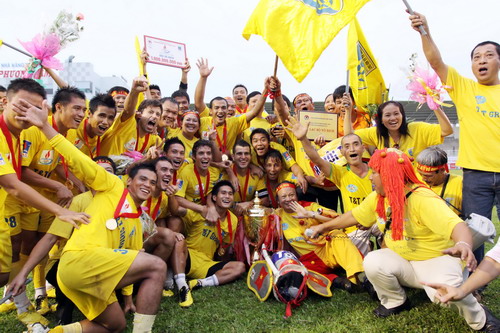 V-League: chức vô địch đáng giá bao nhiêu ảnh 1