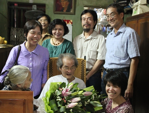 Hội Nhà văn Việt Nam nhận lỗi với nhà văn Sơn Tùng - ảnh 1