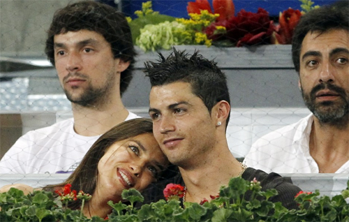 Độc chiêu xóa tan tin đồn của C.Ronaldo