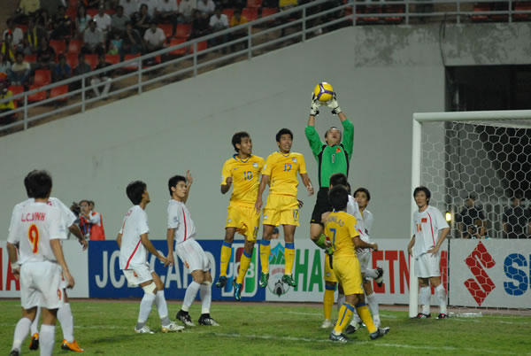 20h20 TRỰC TIẾP, Việt Nam- Thái Lan: Thái Lan vượt lên dẫn trước (1-0, H1)