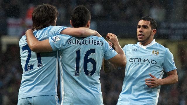 TRỰC TIẾP Man City 0-0 Everton: Aguero và Balotelli dự bị (Hiệp 1)