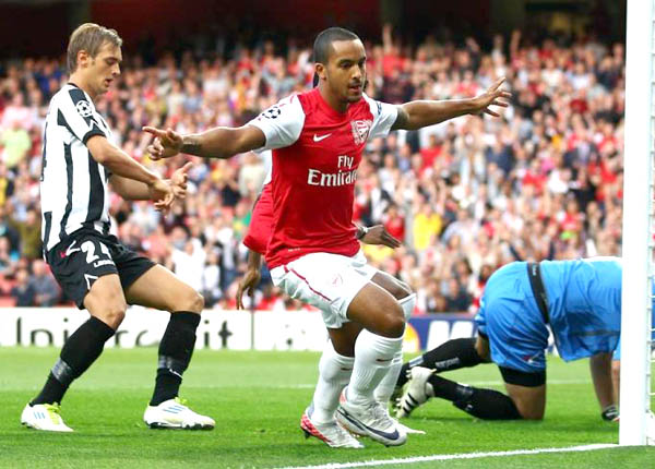 Arsenal: Chuyên gia play-off