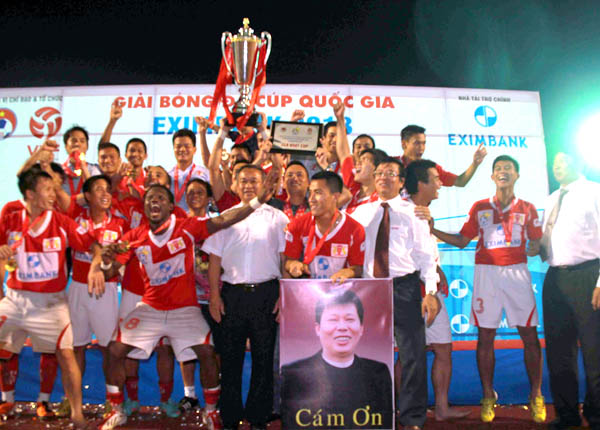 Câu chuyện thể thao: Bầu Trường thắng bầu Hiển