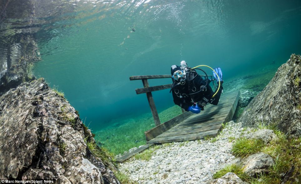 Chùm ảnh: Khung cảnh đẹp như tranh vẽ của hồ Green Lake