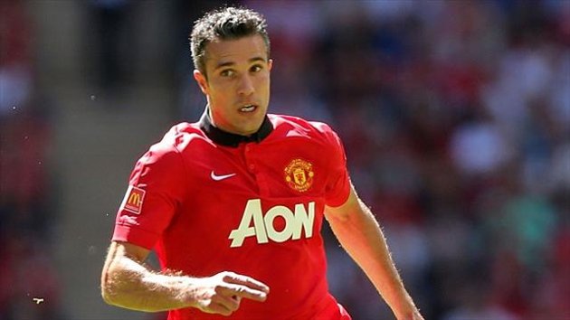 Man United nhận tin vui từ Robin van Persie