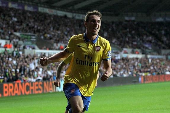Swansea 1-2 Arsenal: Ramsey lại đóng vai người hùng, 'Pháo thủ' tiếp tục bay cao