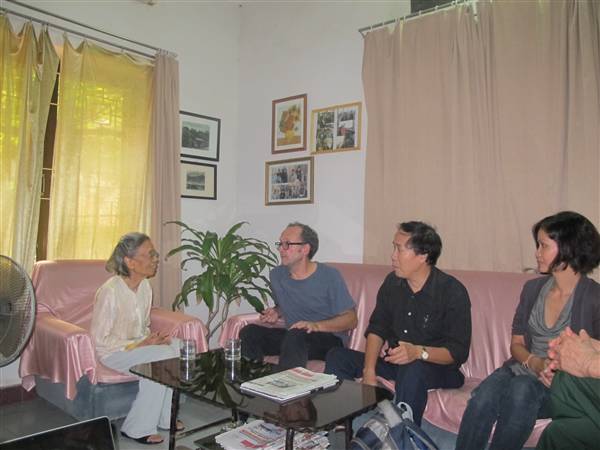 Trung tướng Phạm Hồng Cư kể chuyện Điện Biên Phủ với đoàn làm phim Pháp