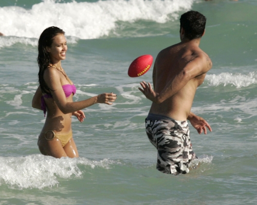 Những mỹ nhân nổi tiếng mê thể thao