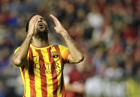 Osasuna 0-0 Barca: Messi trở lại, Blaugrana vẫn đứt mạch chiến thắng