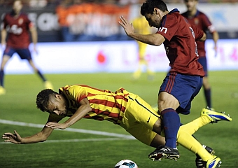 Osasuna 0-0 Barca: Messi trở lại, Blaugrana vẫn đứt mạch chiến thắng