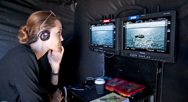 Angelina Jolie tái xuất ấn tượng cùng Disney