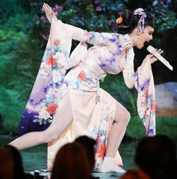 Hóa thân làm geisha ‘nửa mùa’, Katy Perry thành tâm điểm của chỉ trích