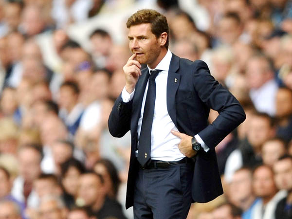Tottenham khủng hoảng: Cơn ác mộng của Villas-Boas