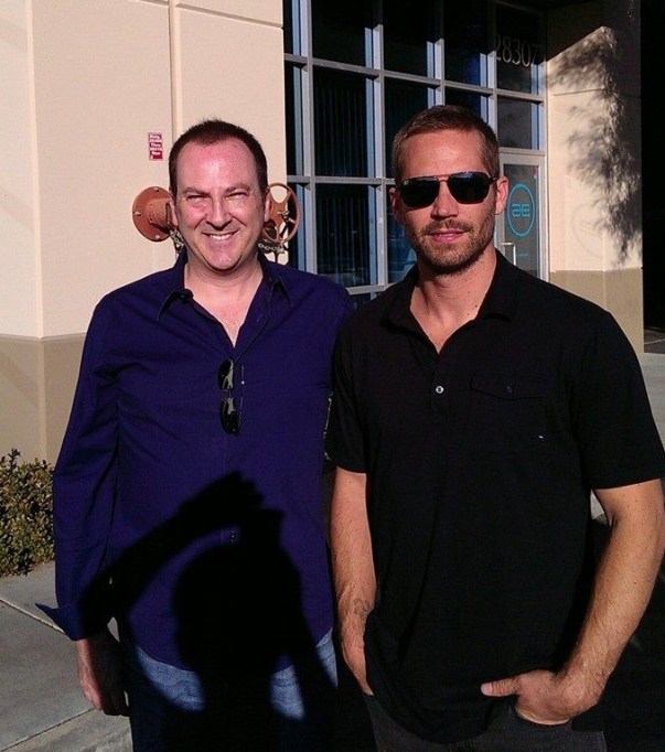 CẬP NHẬT từ Facebook của Paul Walker: Ngôi sao 'Fast & Furious' không cầm lái trong tai nạn thảm khốc