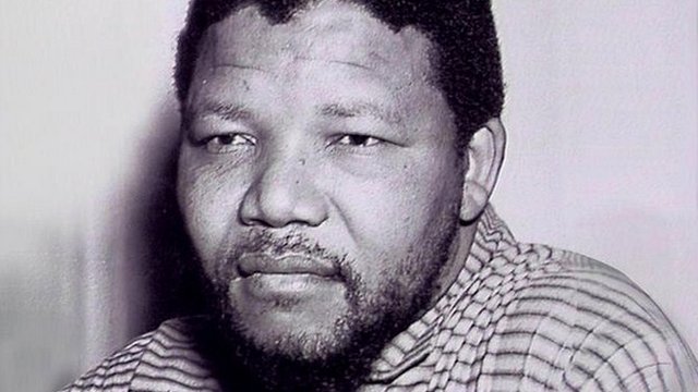 Chuyện người huấn luyện Nelson Mandela trở thành người lính
