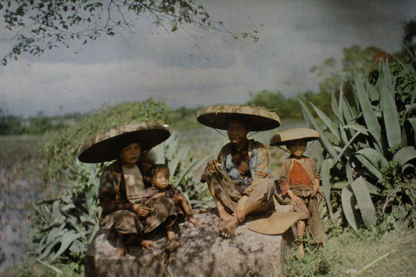 Chiêm ngưỡng những bức ảnh màu đầu tiên trên thế giới chụp Hà Nội đầu thế kỷ 20 (phần 1) | Thể thao & Văn hóa
