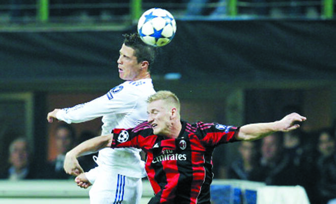 Cristiano Ronaldo chỉ có thể đến Milan theo dạng... mượn