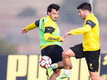 Man United: Chuẩn bị có Hummels, cướp cả tài năng của Man City?