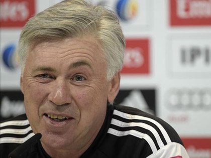Tiết lộ: Real khủng hoảng vì Ancelotti gọi điện tới Barca