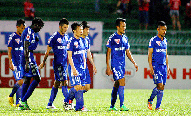 dong tam long an becamex binh duong 3 1 trai dang cho nha vo dich