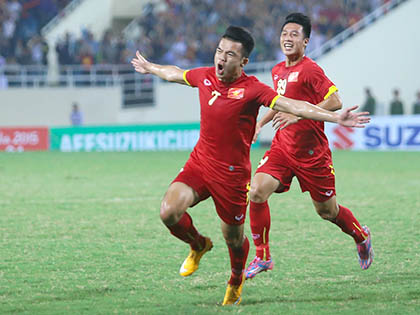 HLV Toshiya Miura và 300 ngày dẫn dắt các ĐTQG (8/5/2014 – 4/3/2015): Người xây lâu đài từ những viên đá cuội