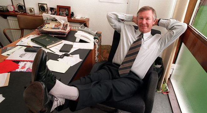 Sir Alex Ferguson: 'Trong bóng đá, 8 chứ không phải 11 cầu thủ thắng các trận đấu'