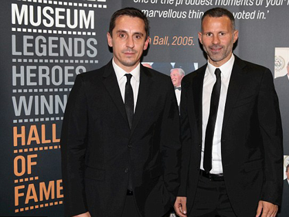 Gary Neville và Ryan Giggs được ghi tên vào Ngôi đền của những Huyền thoại