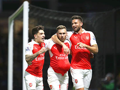 Muốn vô địch Premier League, Arsenal phải hay... cả mùa