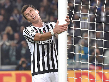 Hàng công Juve: Mario Mandzukic chưa thực sự đáng tiền