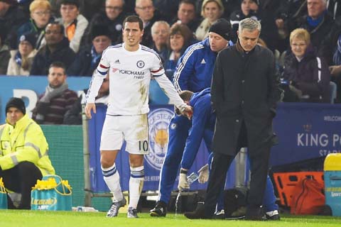 Chính Mourinho đã phản bội các cầu thủ Chelsea