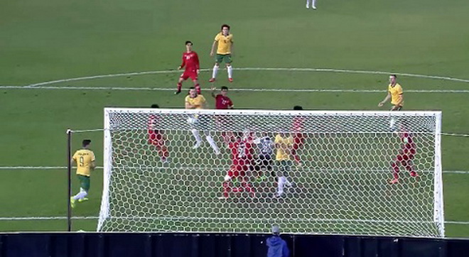 U23 Việt Nam 0-2 U23 Australia: Minh Long xuất sắc mắc hậu vệ sai lầm