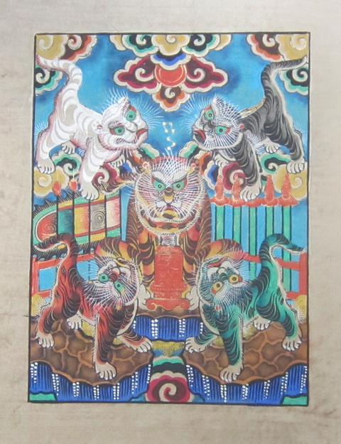 Photos: Vietnam's folk paintings on display in Hanoi Old Quarter