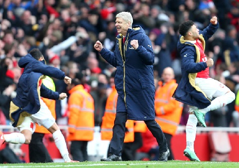 Wenger: 'Welbeck suýt vắng mặt. Arsenal có cơ hội vô địch'