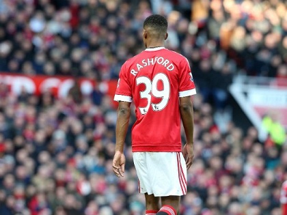 CĐV mạng phát sốt vì Marcus Rashford: 'Hay hơn Messi. Rashford đã ẩn ở đâu trên trái đất này?'