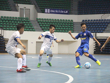 Giải futsal VĐQG 2016: Khi mặt sân trở thành điểm 'nóng'