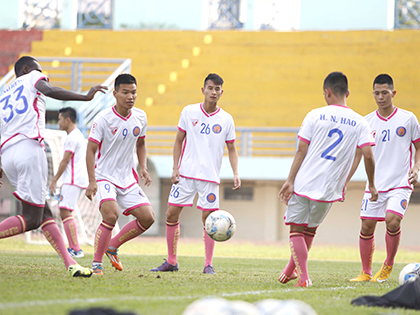 Sài Gòn FC bắt đầu gieo 'hạt giống tình yêu'