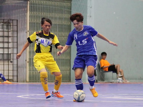 Quận 8 bảo vệ thành công chức vô địch giải futsal nữ TP.HCM 2016