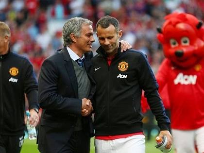 Mourinho sẽ chính thức thay thế Van Gaal từ tuần tới