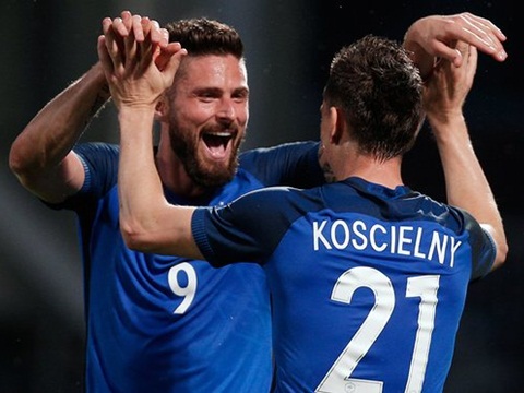 Pháp 3-0 Scotland: Giroud lập cú đúp, đáp trả những lời chỉ trích