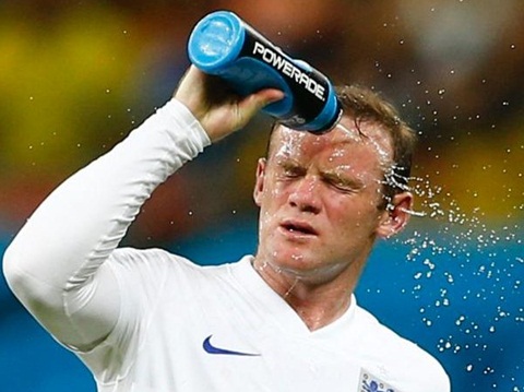 5 thay đổi quan trọng về luật bóng đá được áp dụng ở EURO 2016