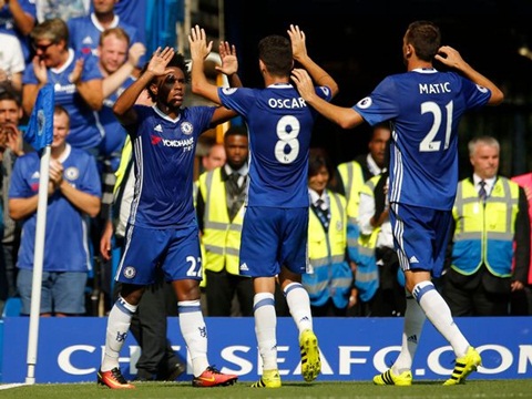ĐIỂM NHẤN Chelsea - Burnley: Conte ngang tài Mourinho, Hazard đã hồi sinh