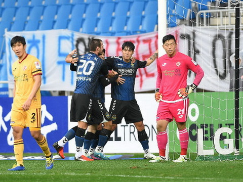 Xuân Trường đá 67 phút, Incheon United thắng trận quan trọng tại K.League