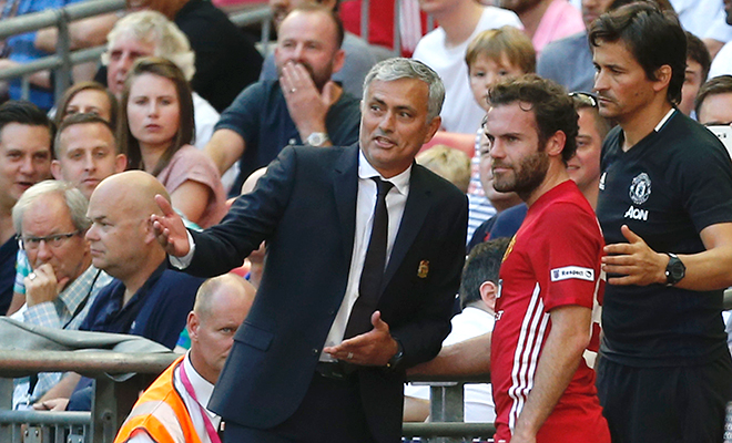 Man United: Mourinho cuối cùng đã thừa nhận tài năng của Juan Mata