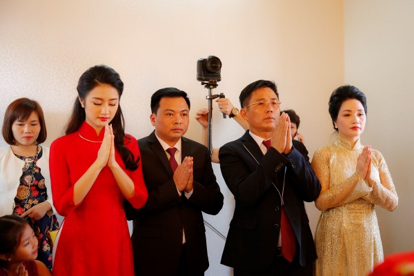 Toàn cảnh lễ đính hôn của Hoa hậu Trần Thu Ngân và chồng đại gia 