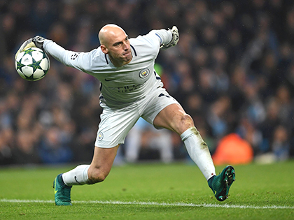 Man City: May mà Pep còn có Caballero