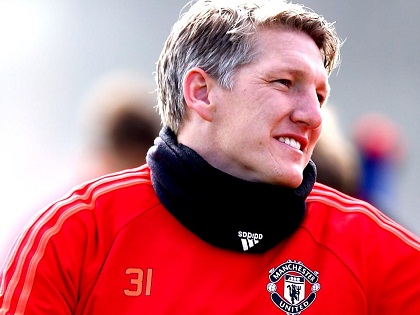 Schweinsteiger bị Mourinho 'ngược đãi', nhưng đã chiến đấu để trở lại rất đáng nể