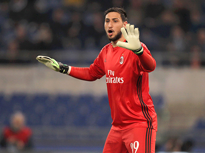 Milan phải giữ Donnarumma bằng mọi giá