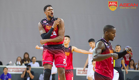 Saigon Heat thắng nghẹt thở HK Eastern Long Lions ngay trên sân khách